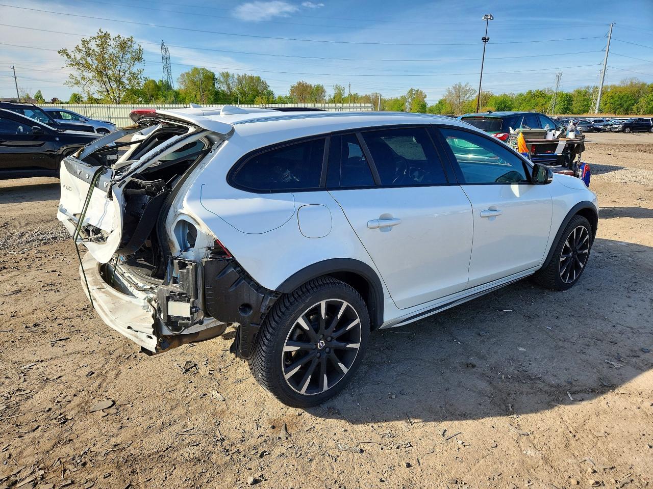 Volvo V60 Platinum
