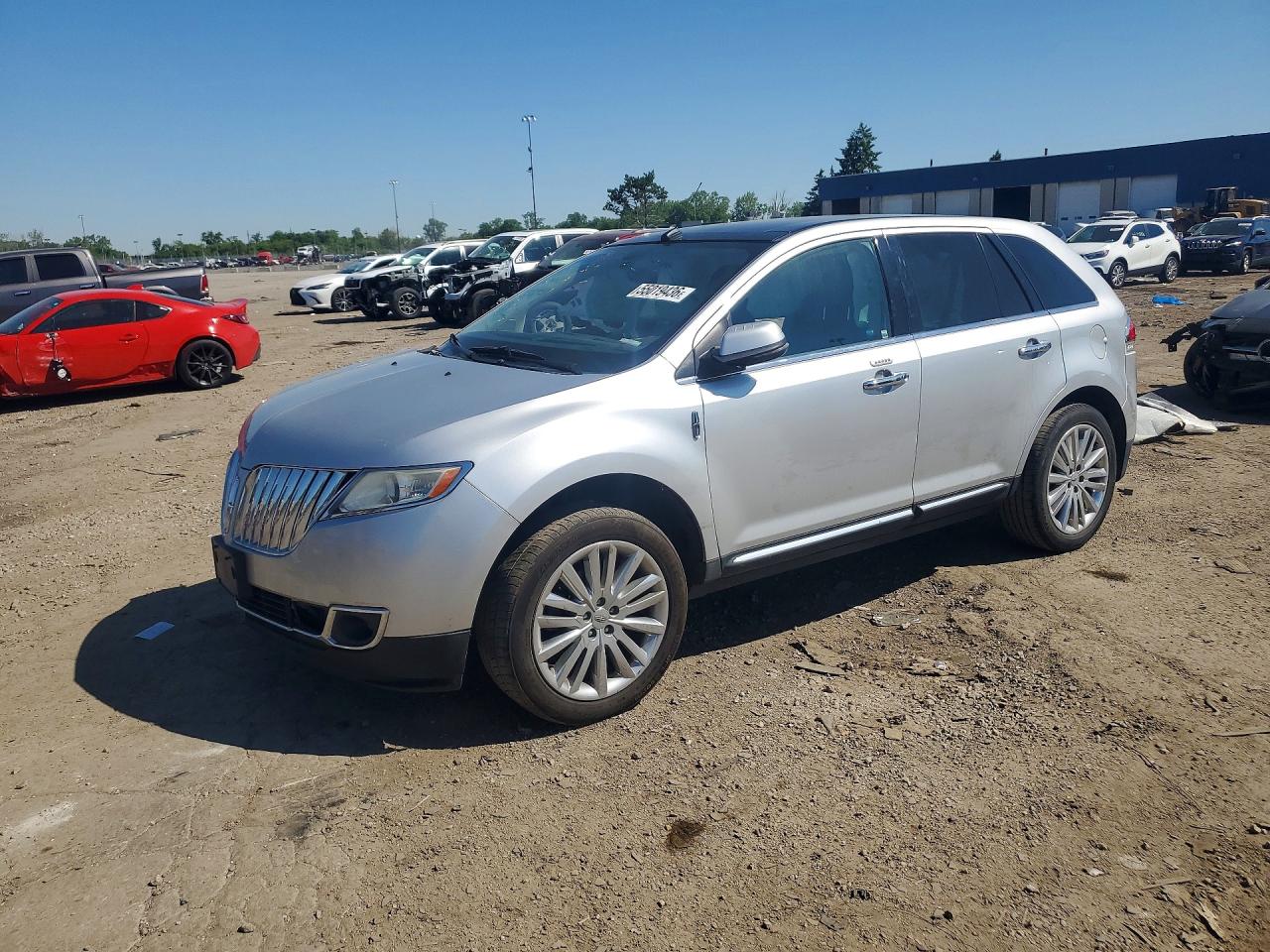 Salvage Lincoln MKX Image
