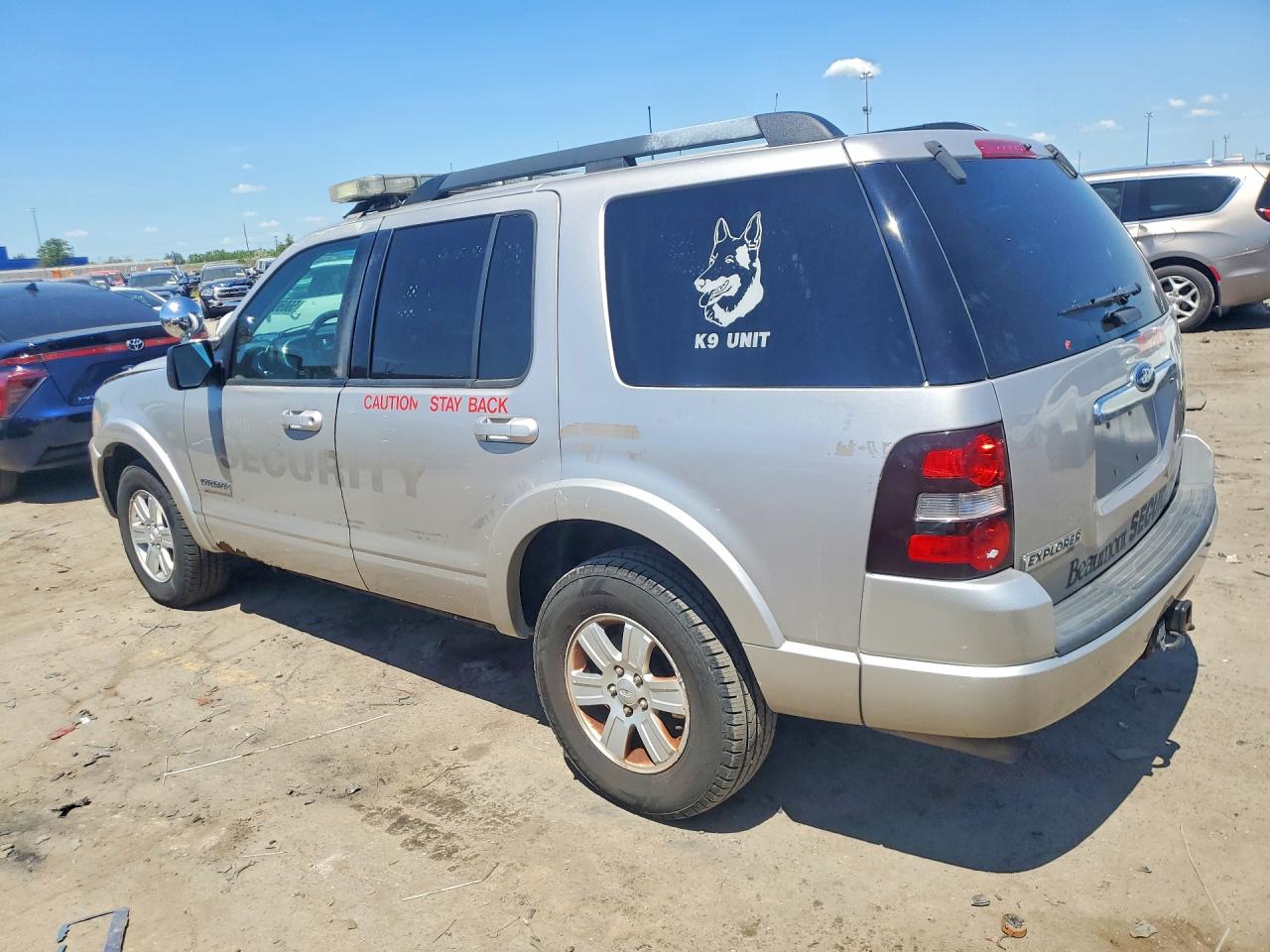 Ford Explorer Xlt