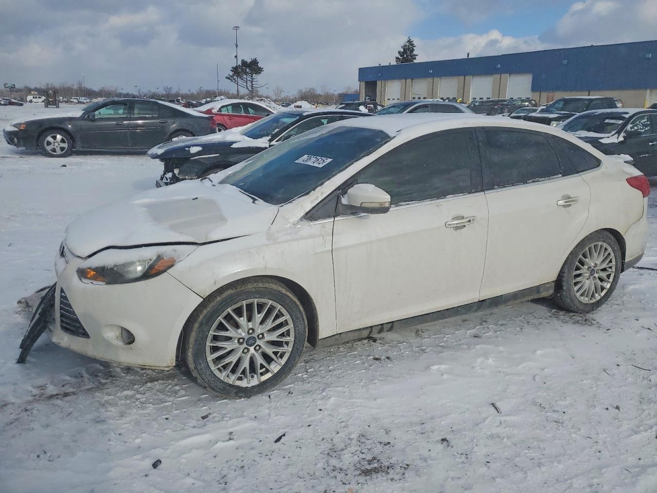 Salvage Ford Focus Image