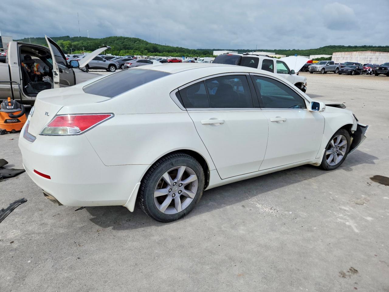 Acura TL
