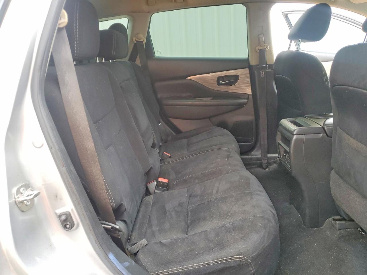 Nissan Murano S