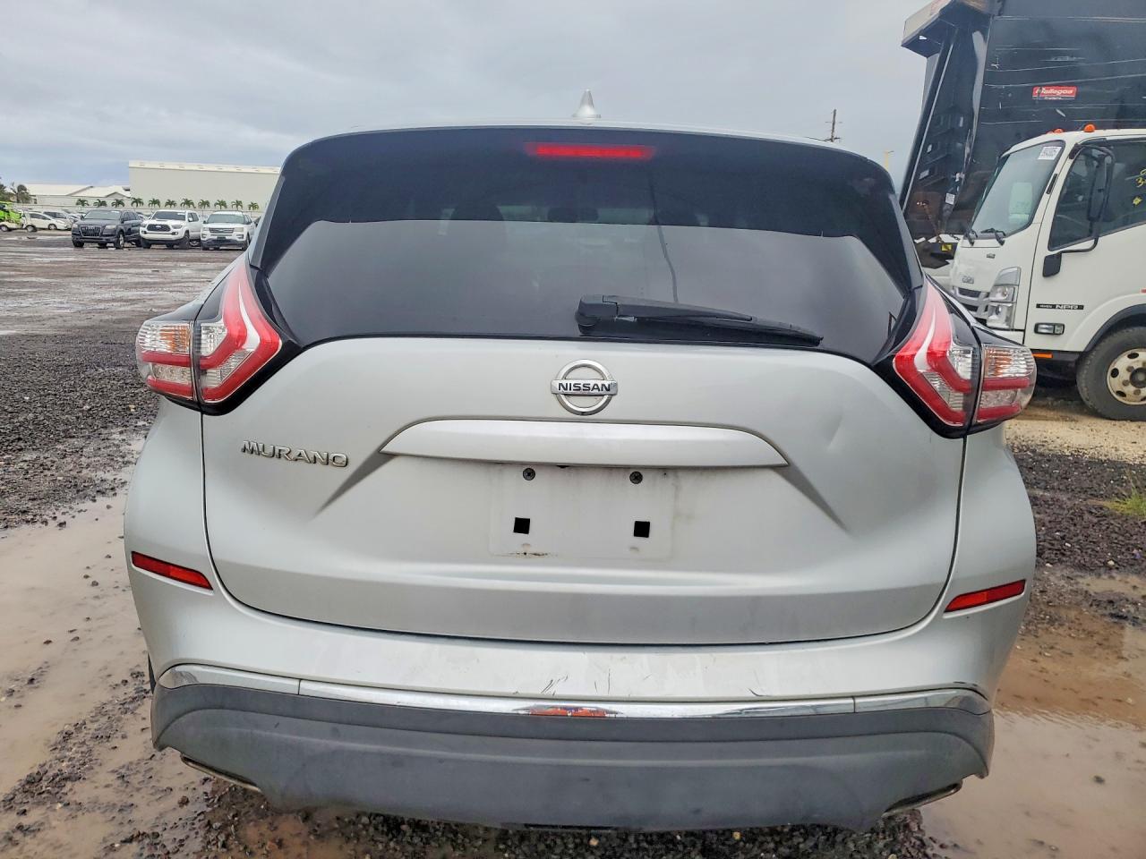 Nissan Murano S