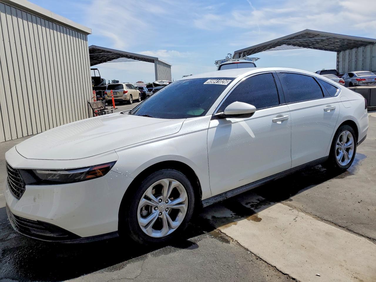 Salvage Honda Accord Image