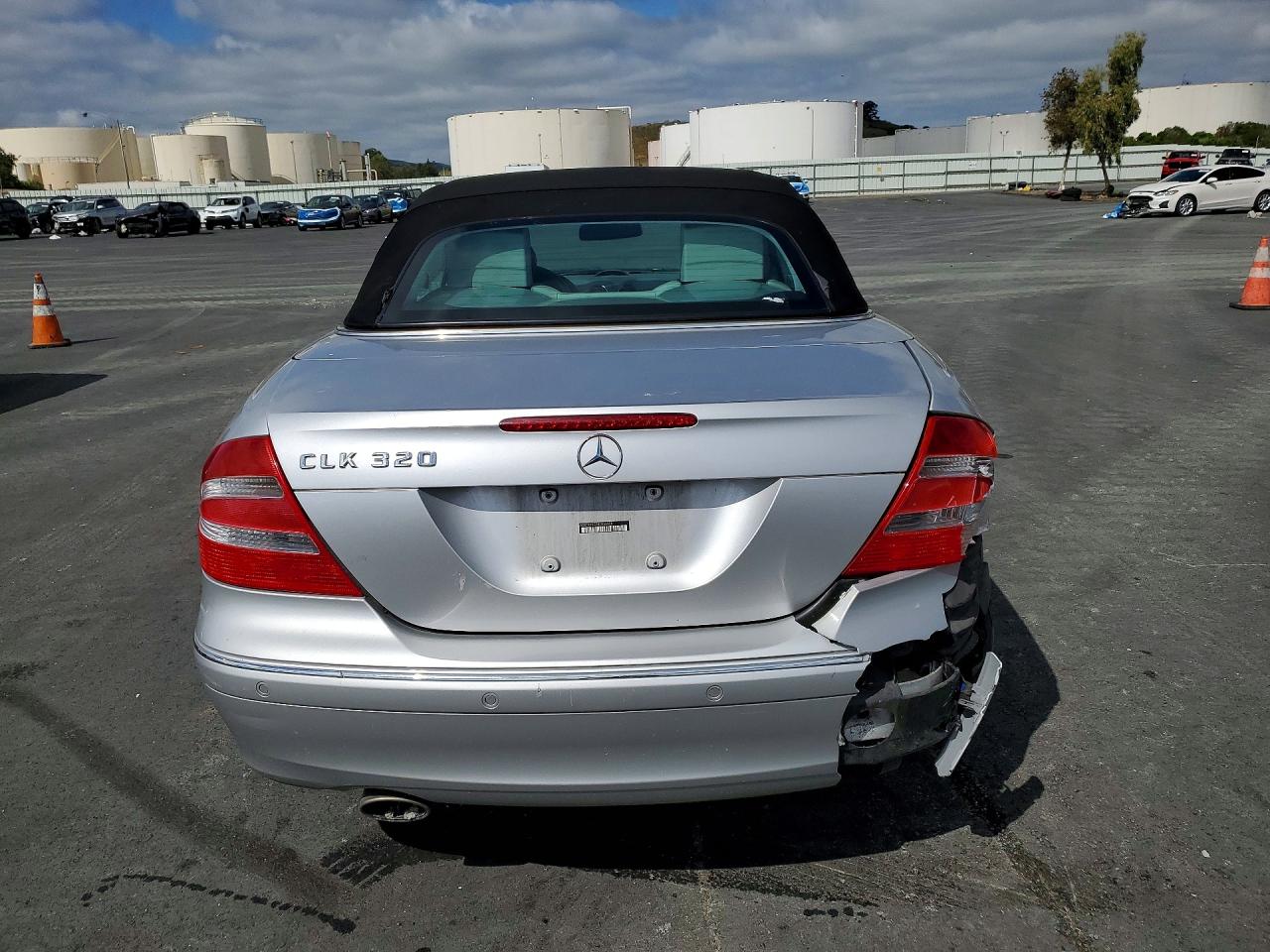 Mercedes-Benz Clk-class 320