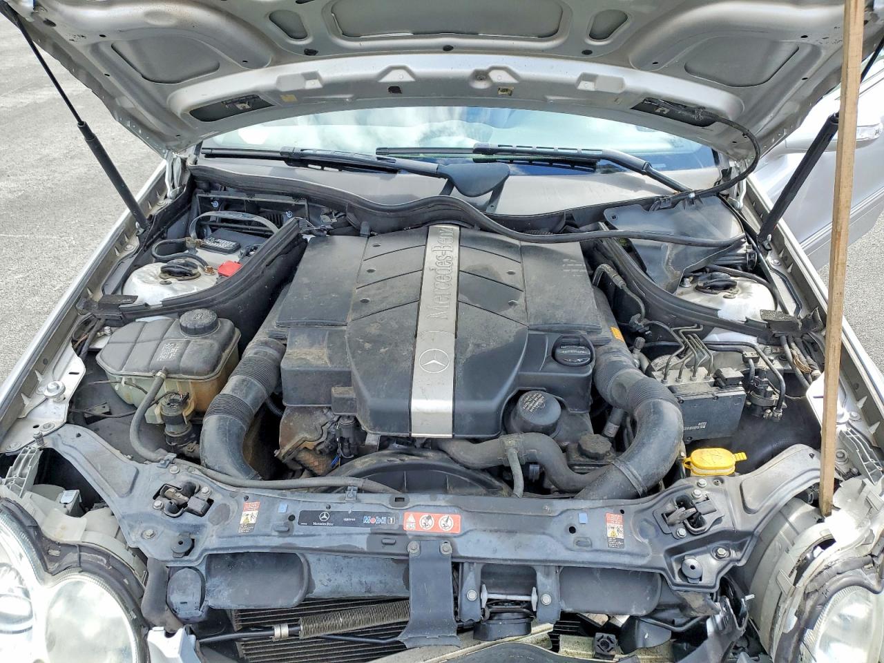 Mercedes-Benz Clk-class 320
