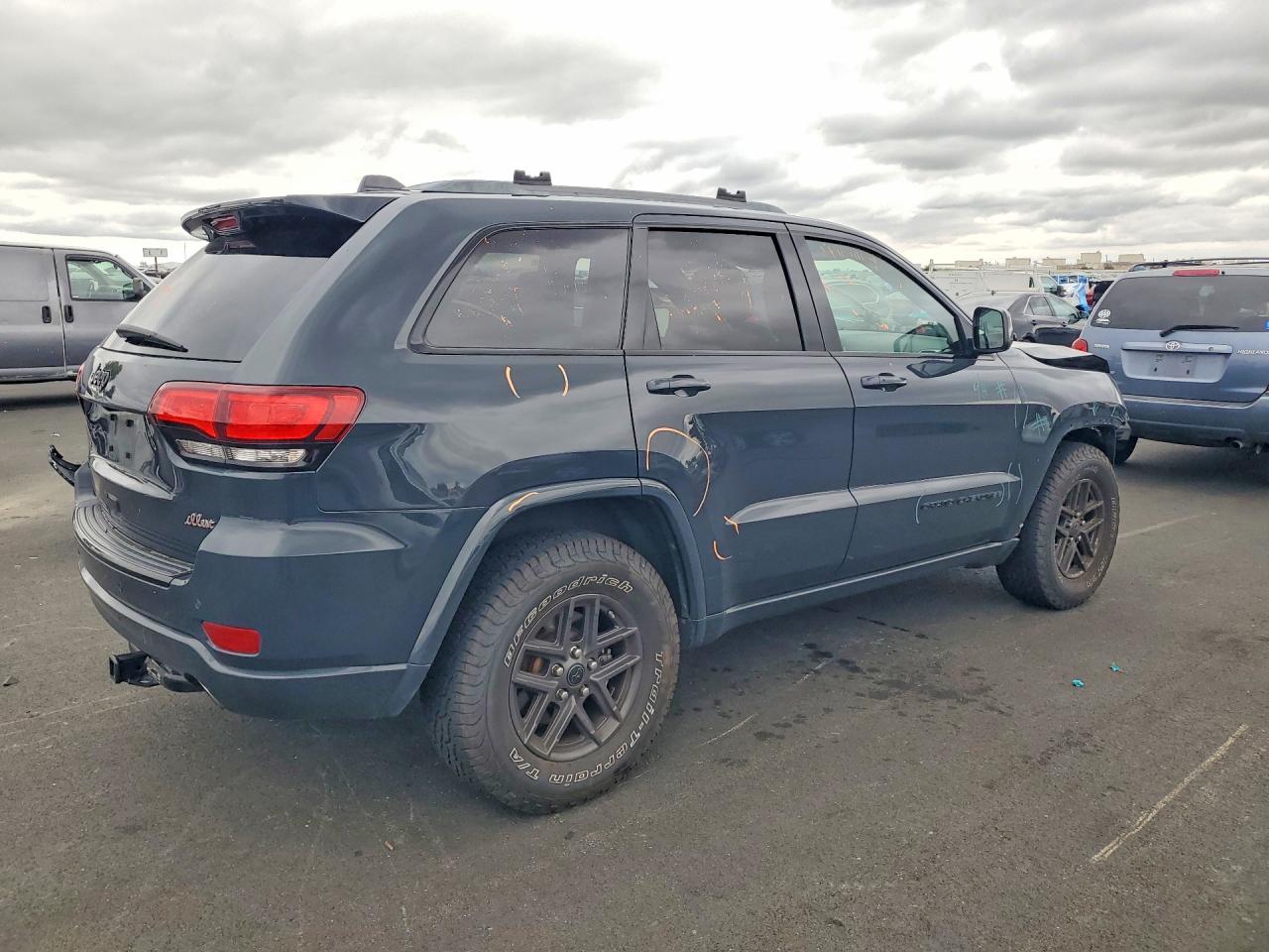 Jeep Cherokee Laredo