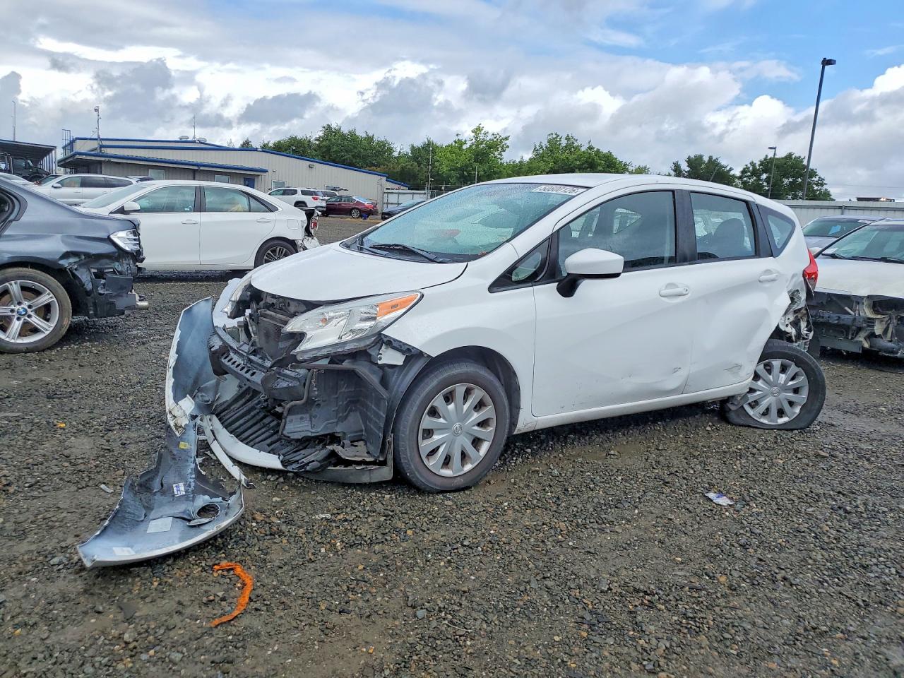 Salvage Nissan Versa Image
