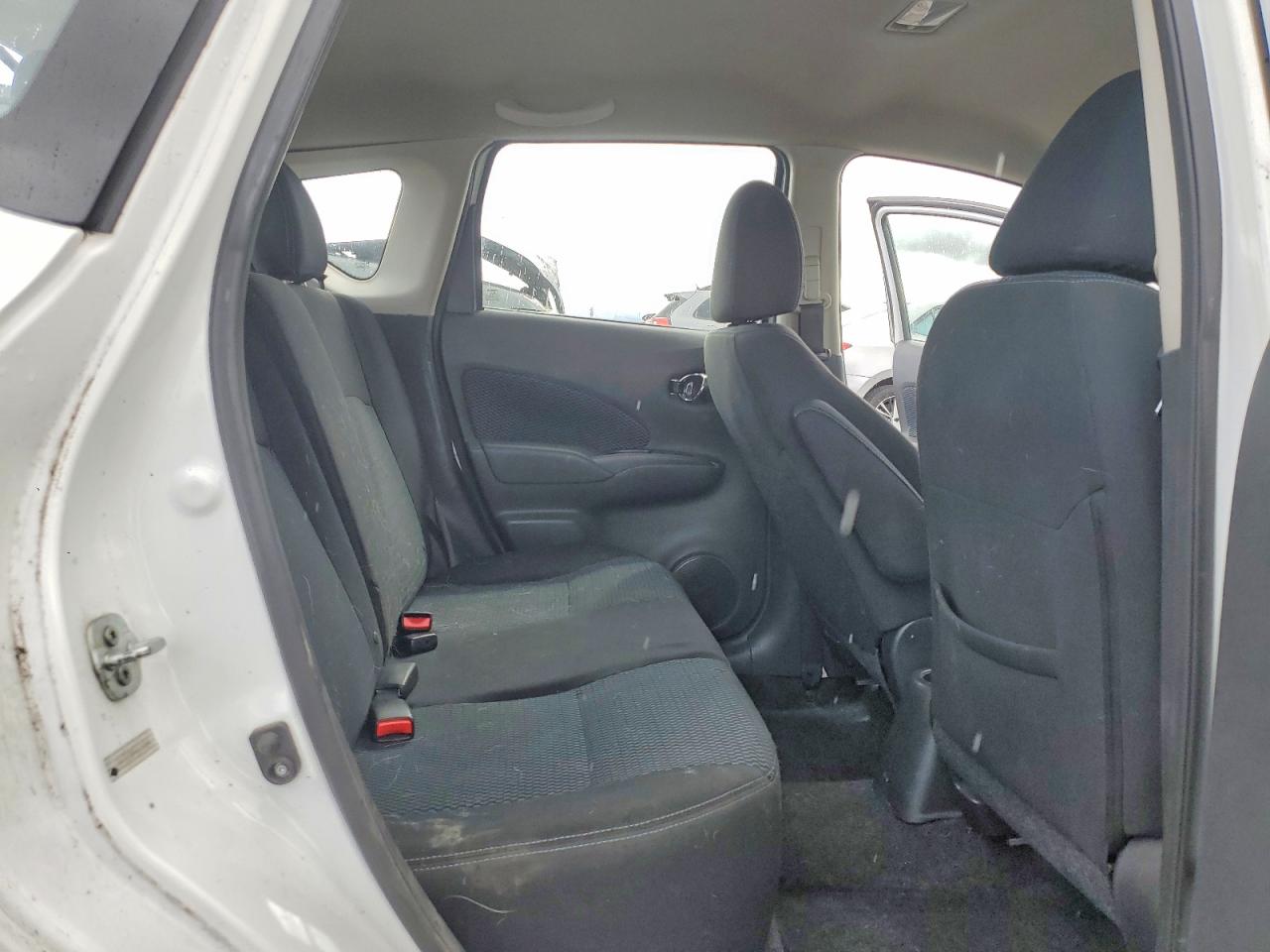 Nissan Versa Sv