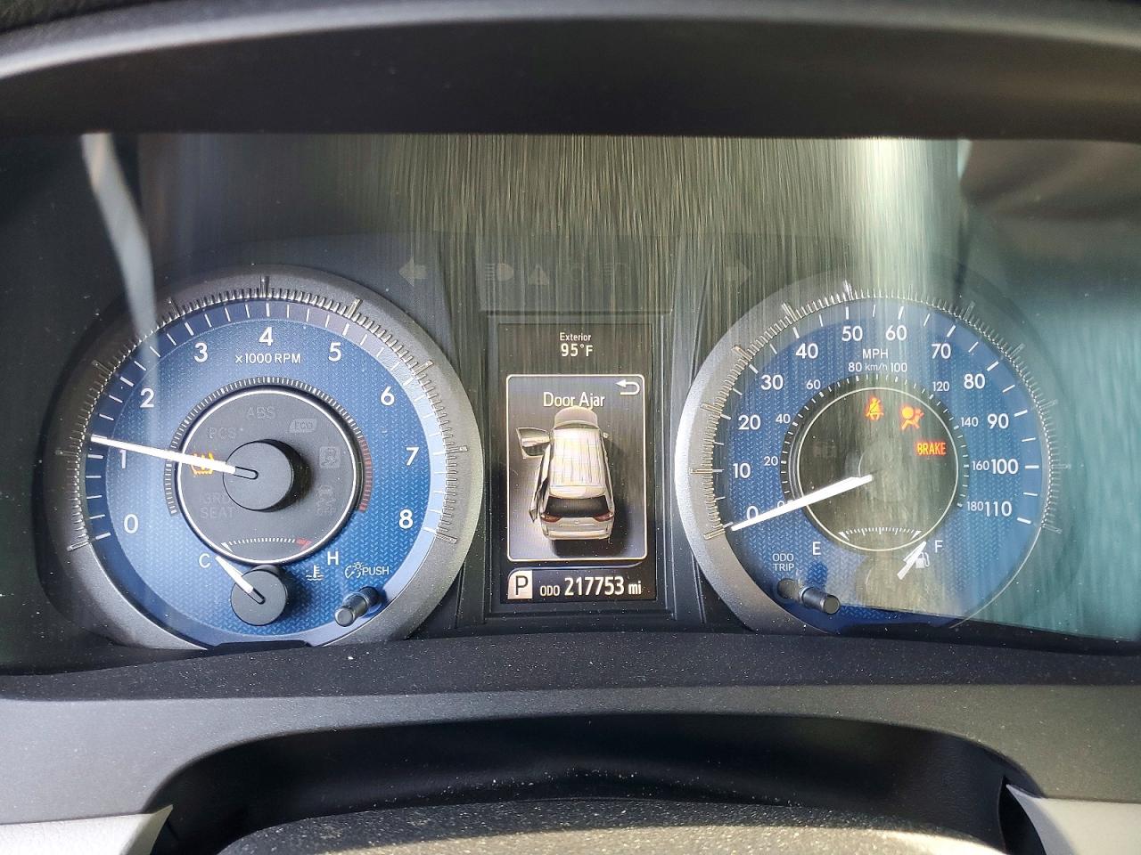 Toyota Sienna Xle 8-passenger