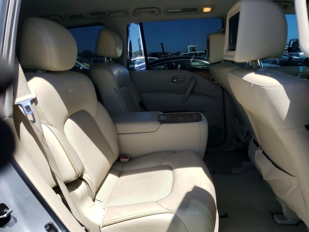 INFINITI Qx Base