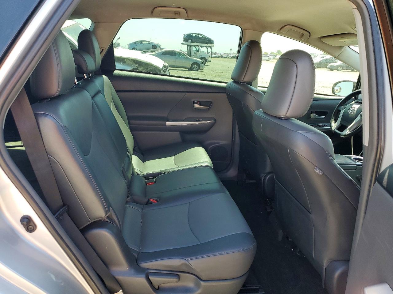Toyota Prius Five