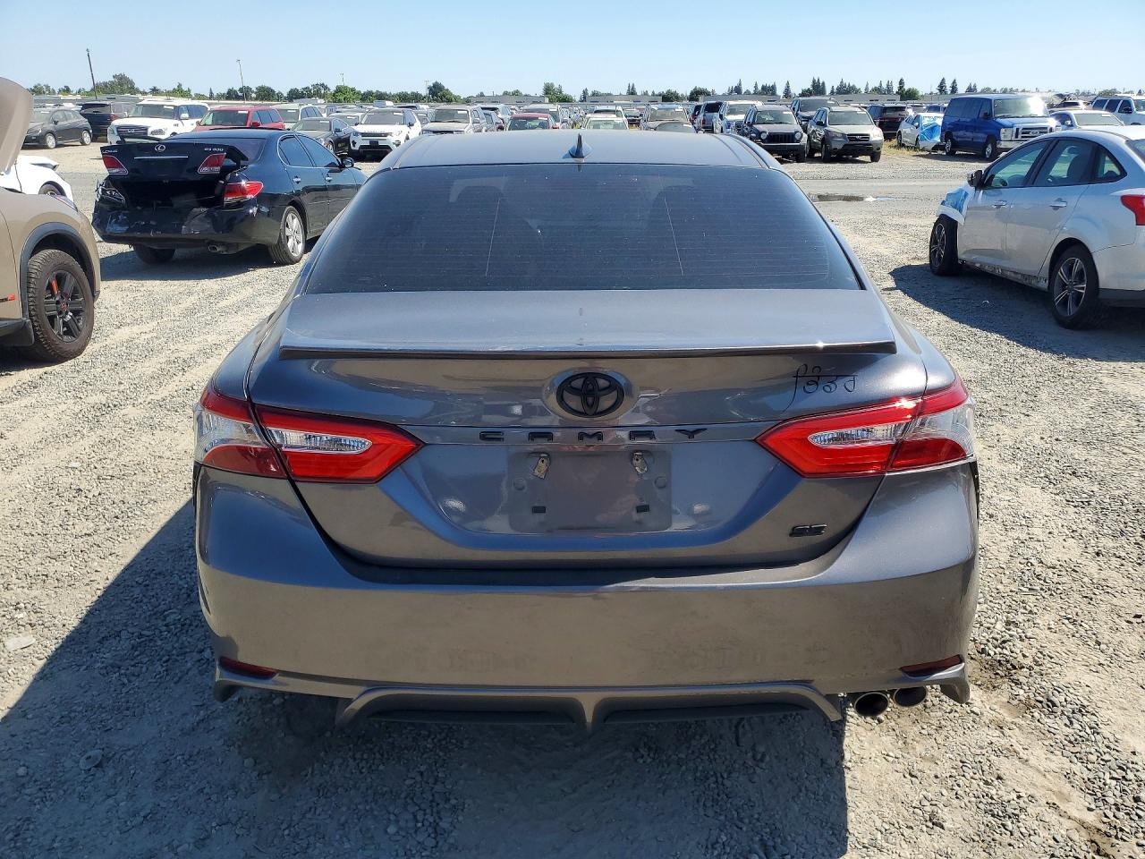 Toyota Camry Se