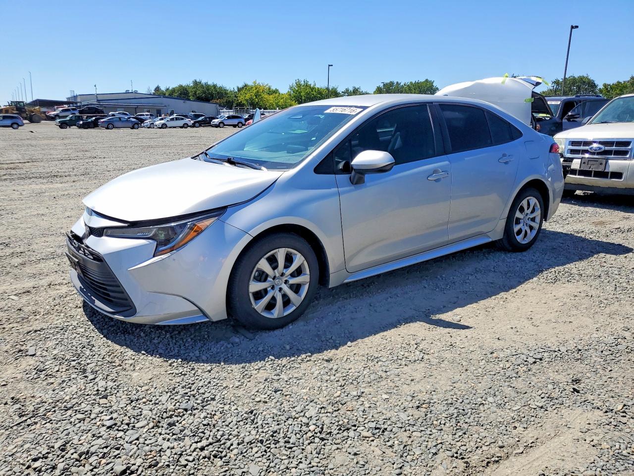 Salvage Toyota Corolla Image