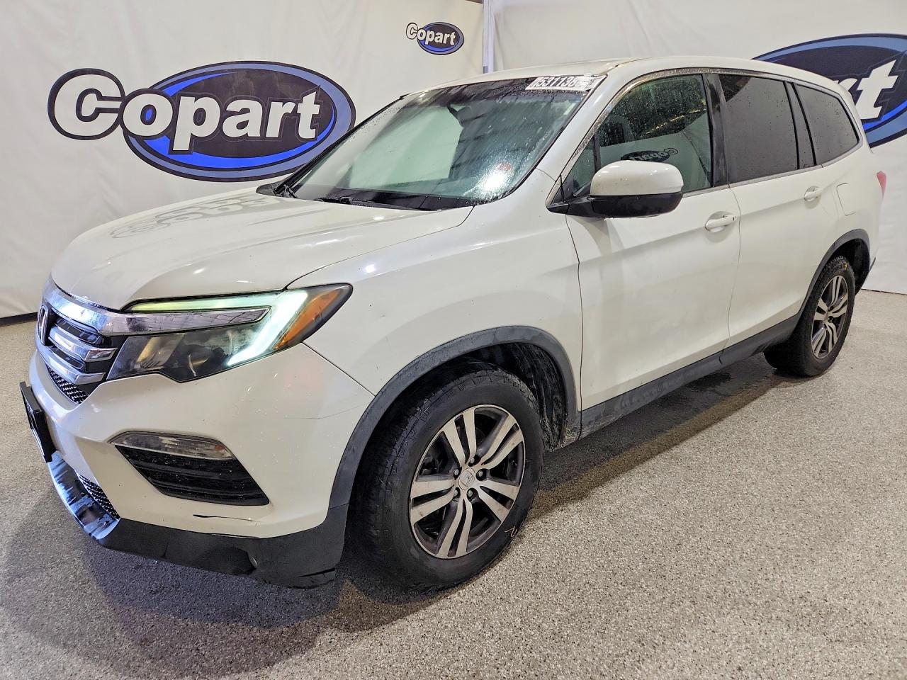 Salvage Honda Pilot Image