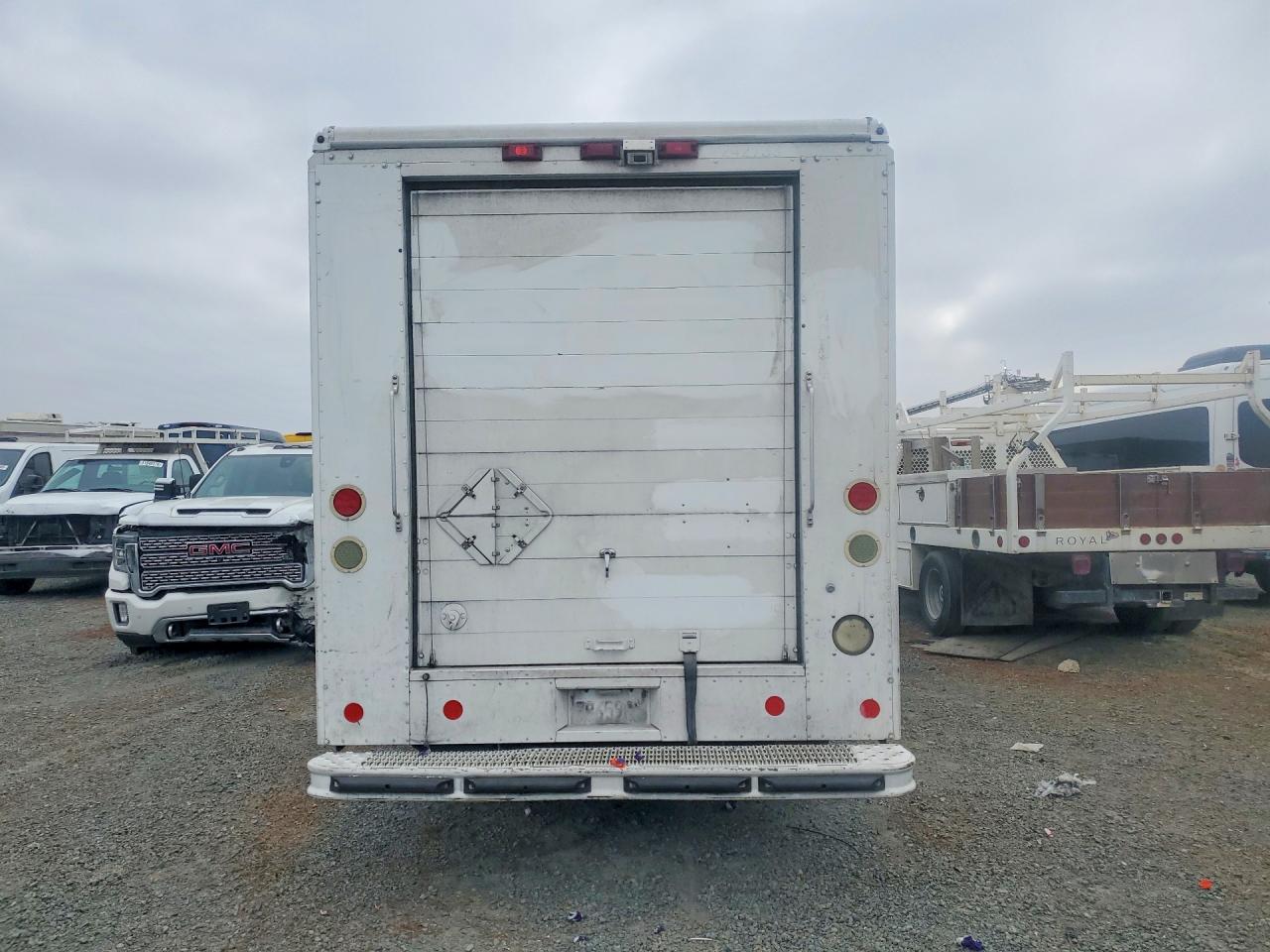 Freightliner Chassis M Line Walk-in Van