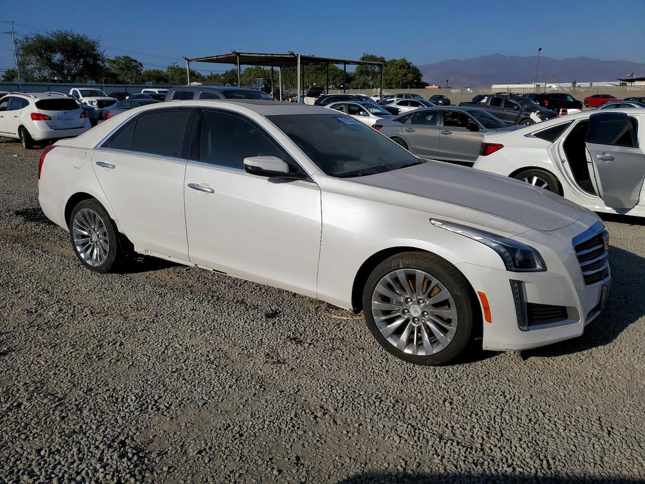 Cadillac CTS Luxury Collection
