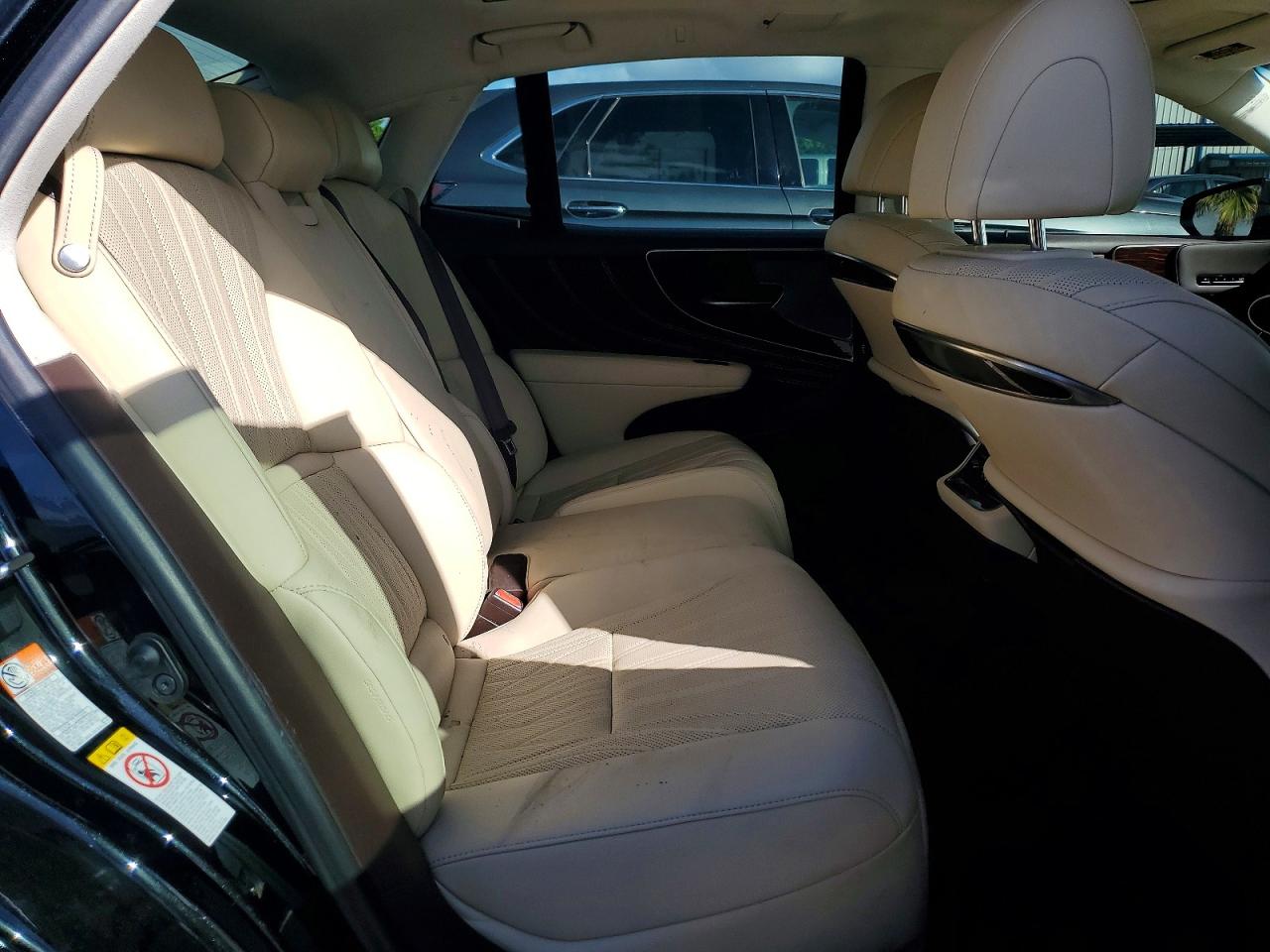 Lexus LS 500