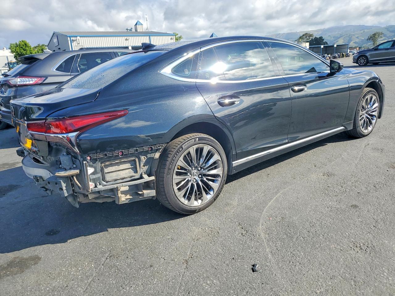 Lexus LS 500