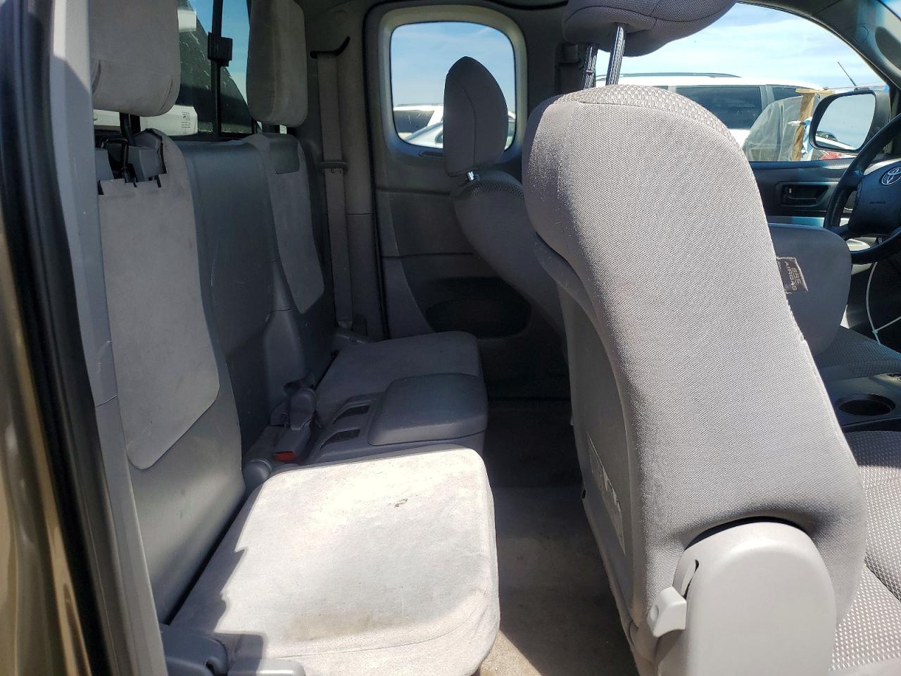 Toyota Tacoma Access Cab
