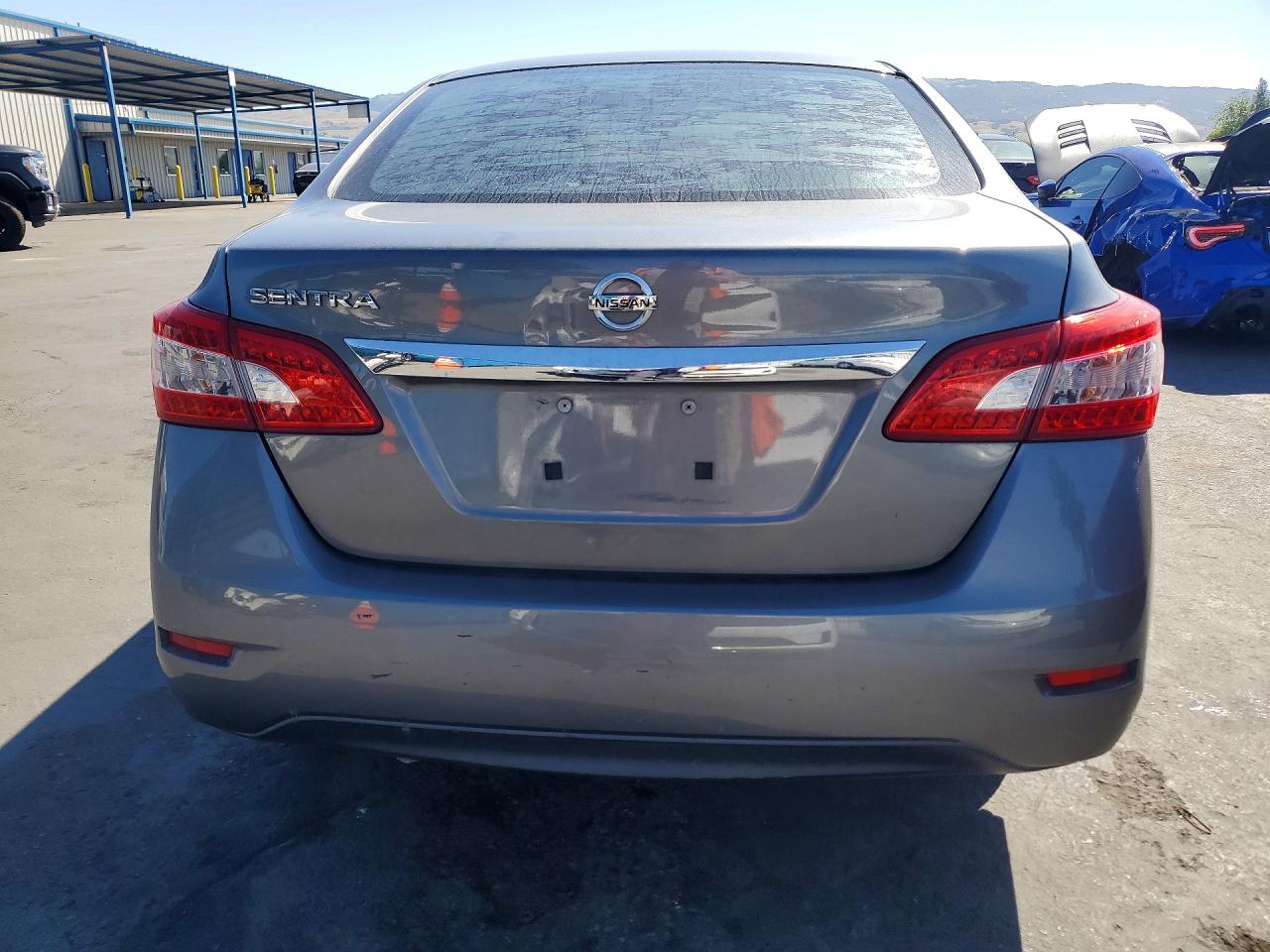 Nissan Sentra S