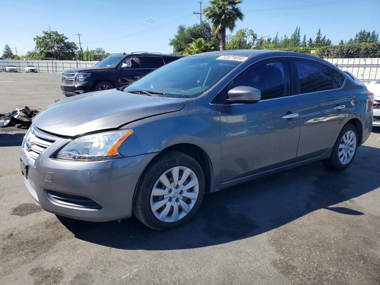 Salvage Nissan Sentra Image