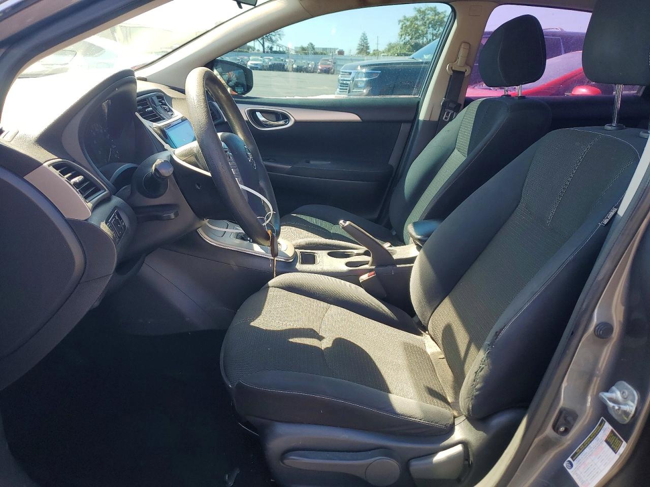 Nissan Sentra S