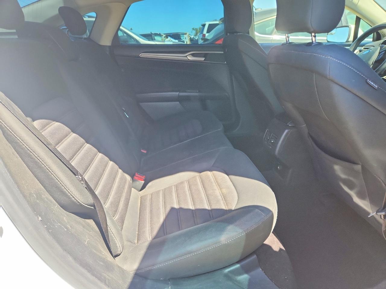 Ford Fusion Se Hybrid