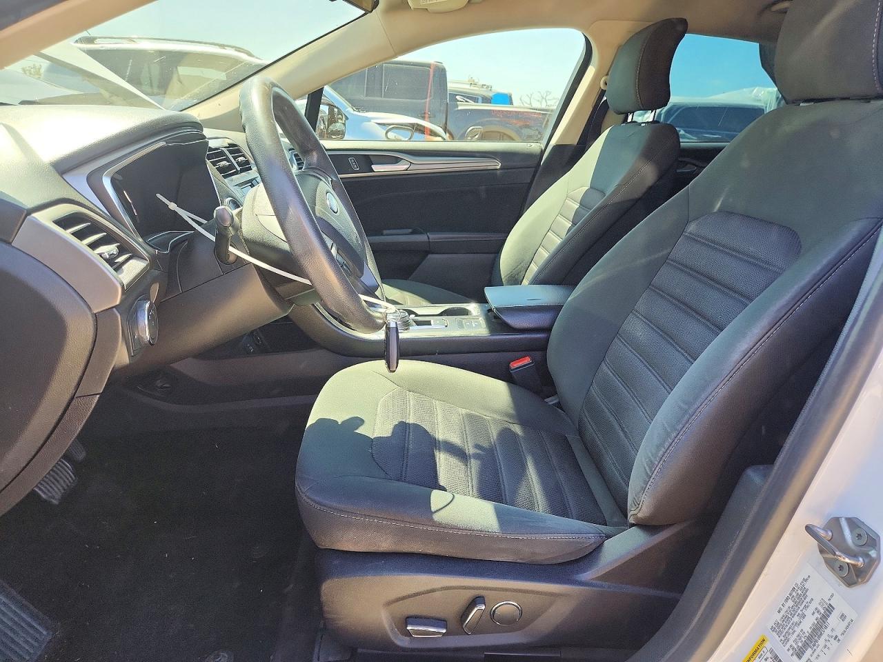 Ford Fusion Se Hybrid