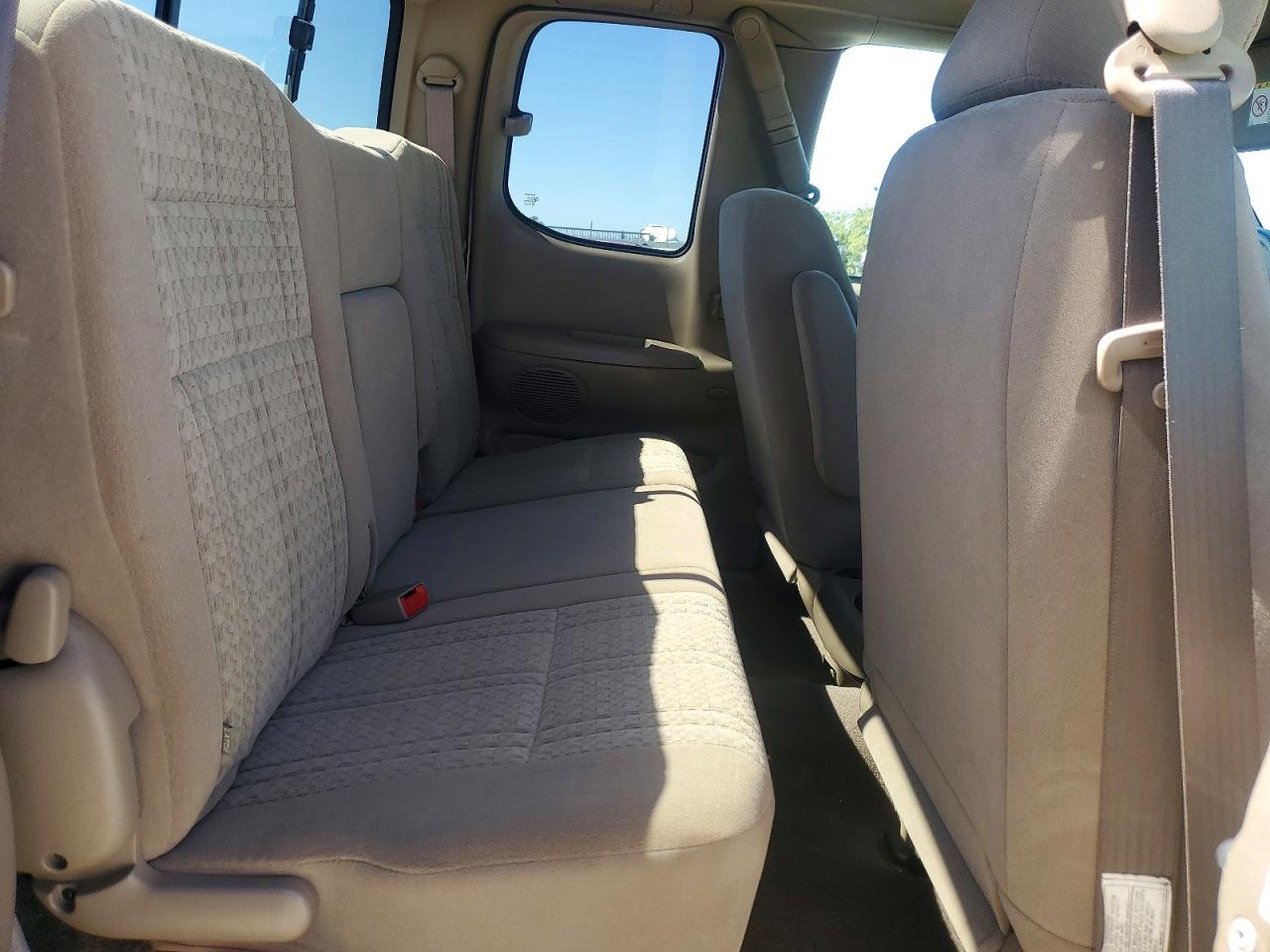 Toyota Tundra Access Cab Sr5