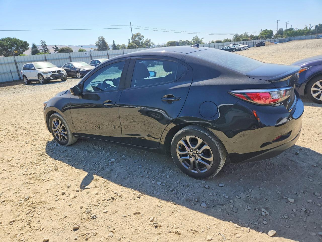 Toyota Yaris Le