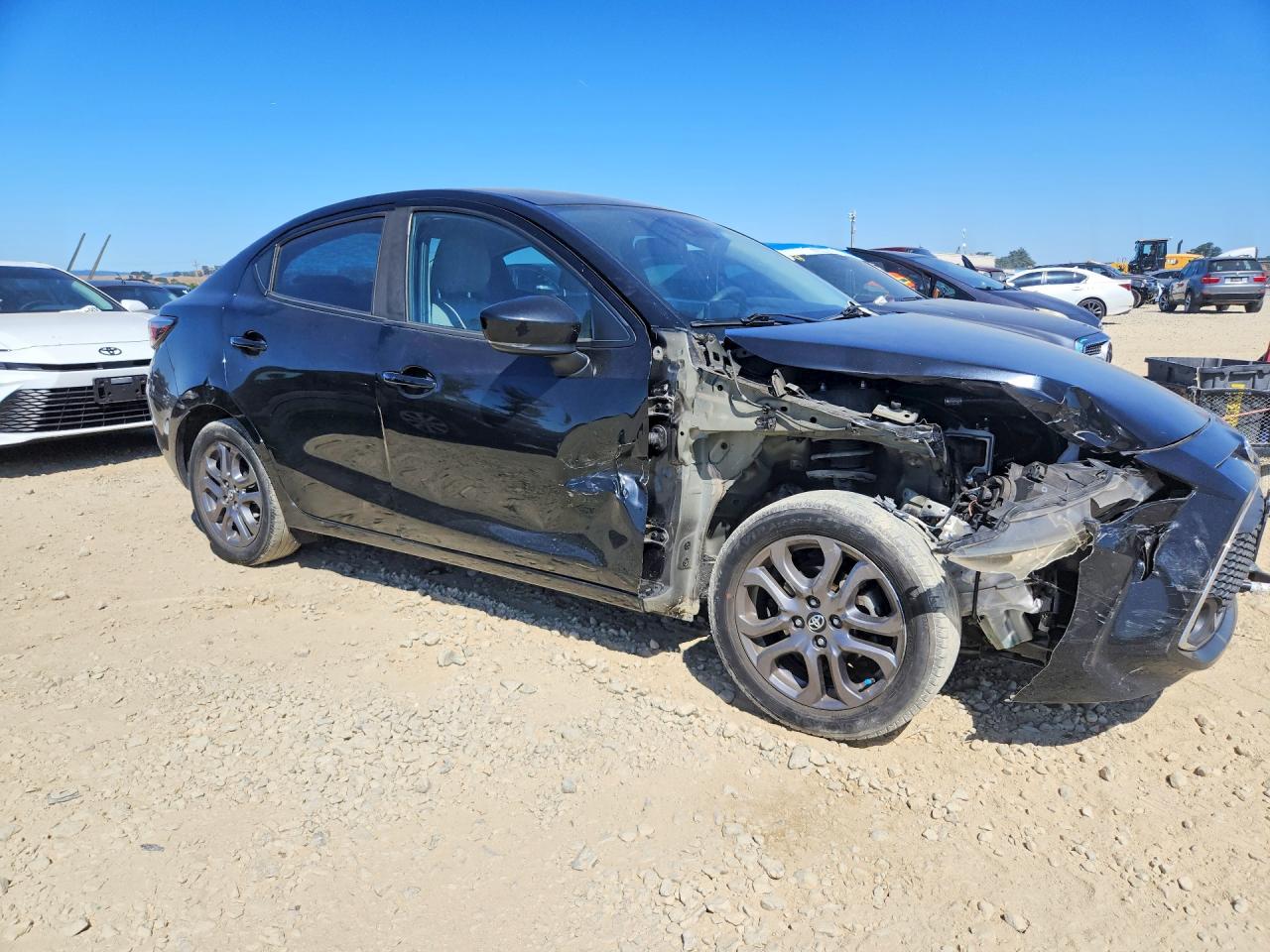 Toyota Yaris Le