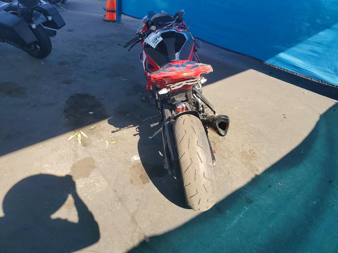 BMW S Rr