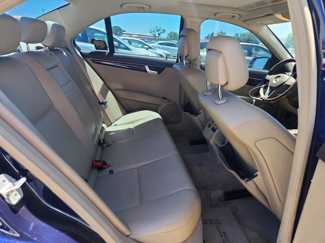 Mercedes-Benz C-Class 350