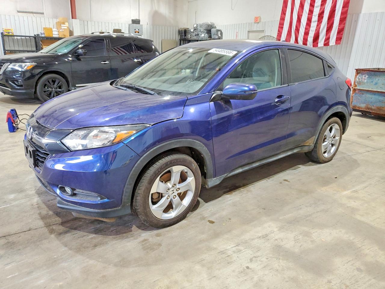 Salvage Honda HR-V Image