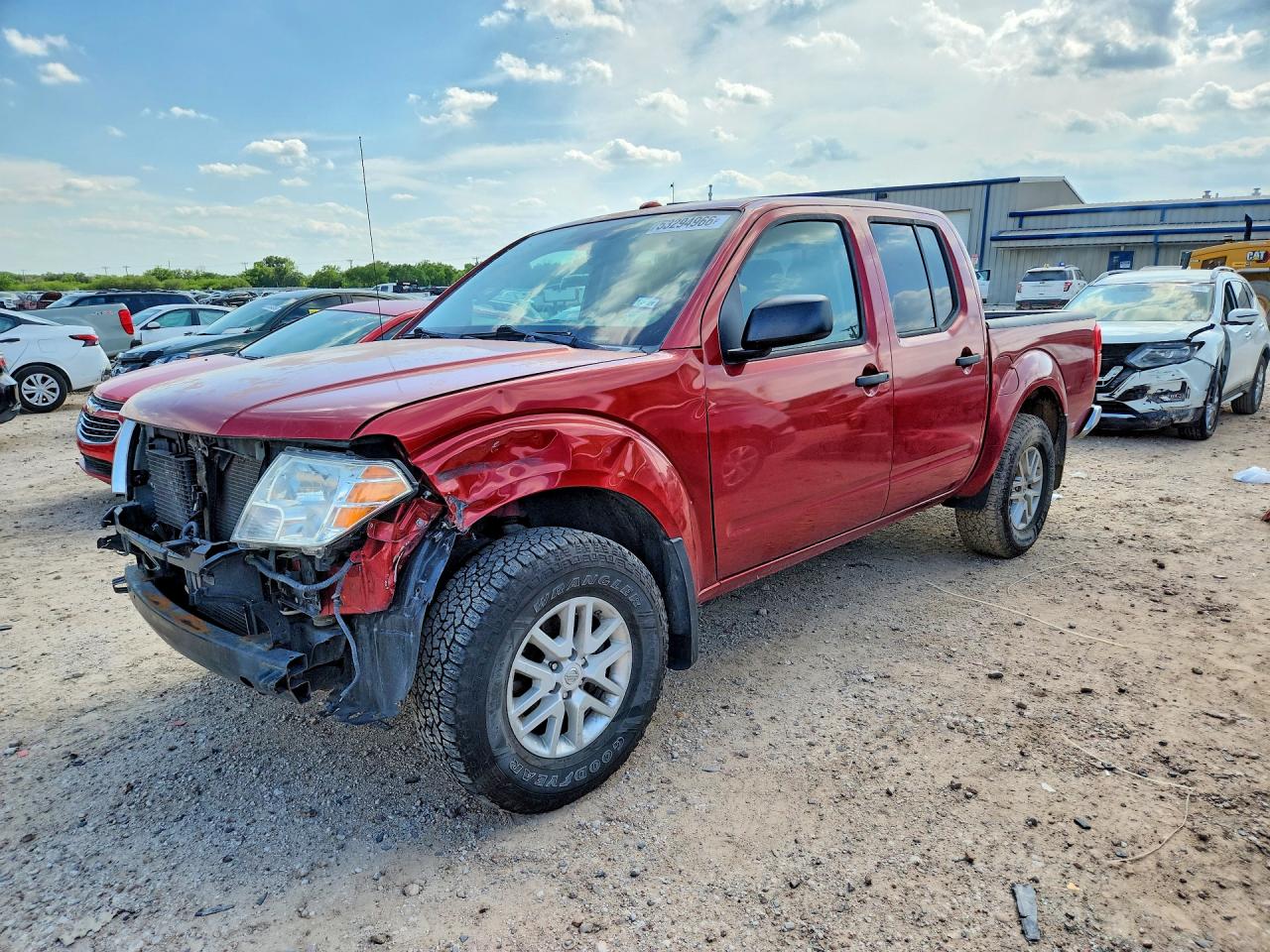 Salvage Nissan Frontier Image