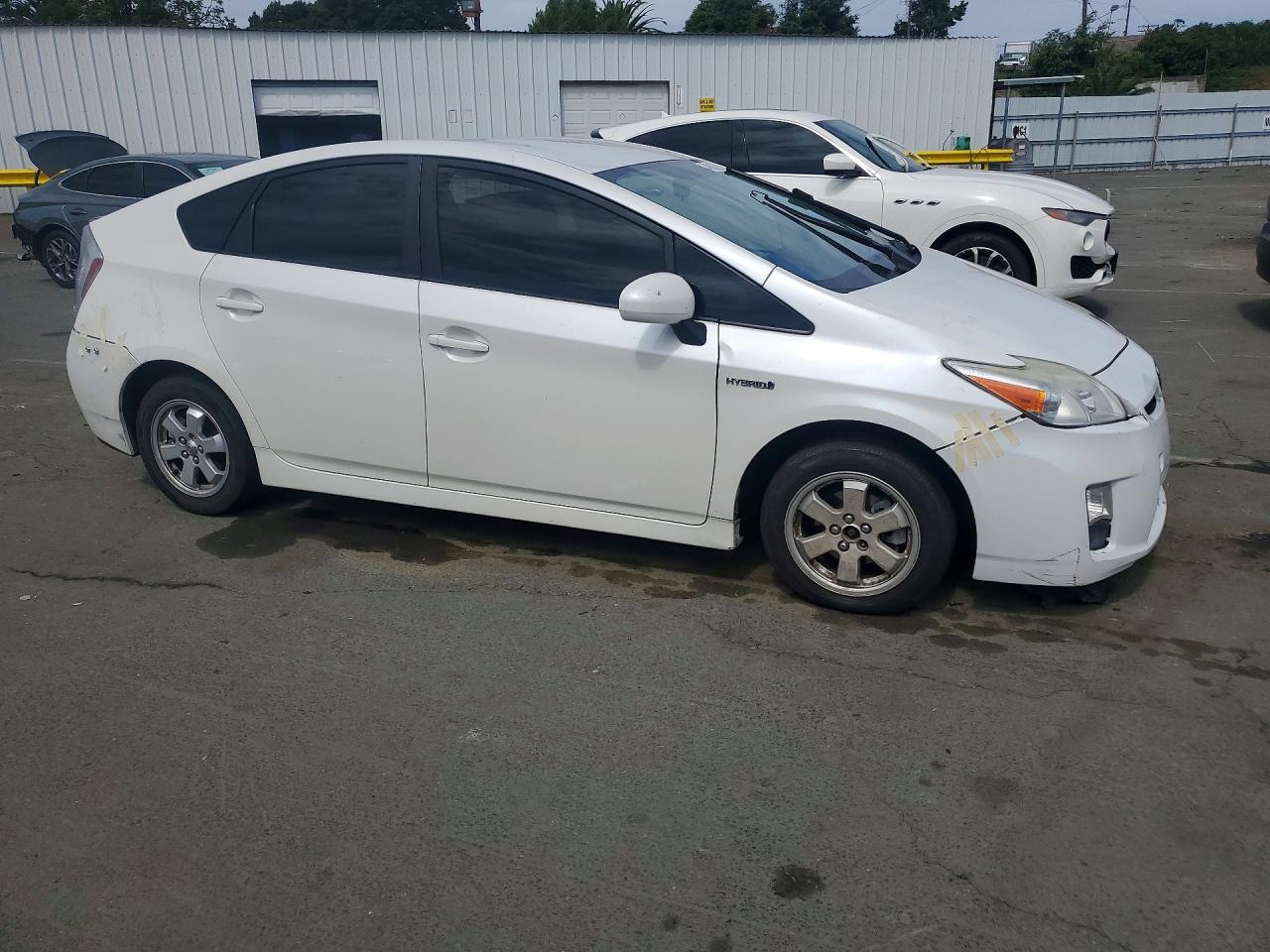 Toyota Prius Three