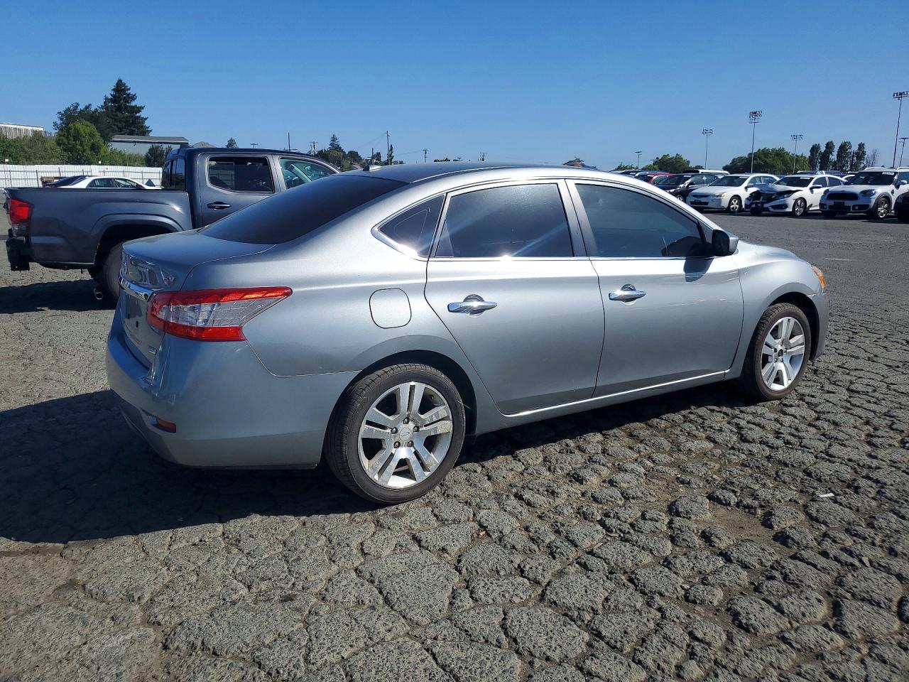 Nissan Sentra S