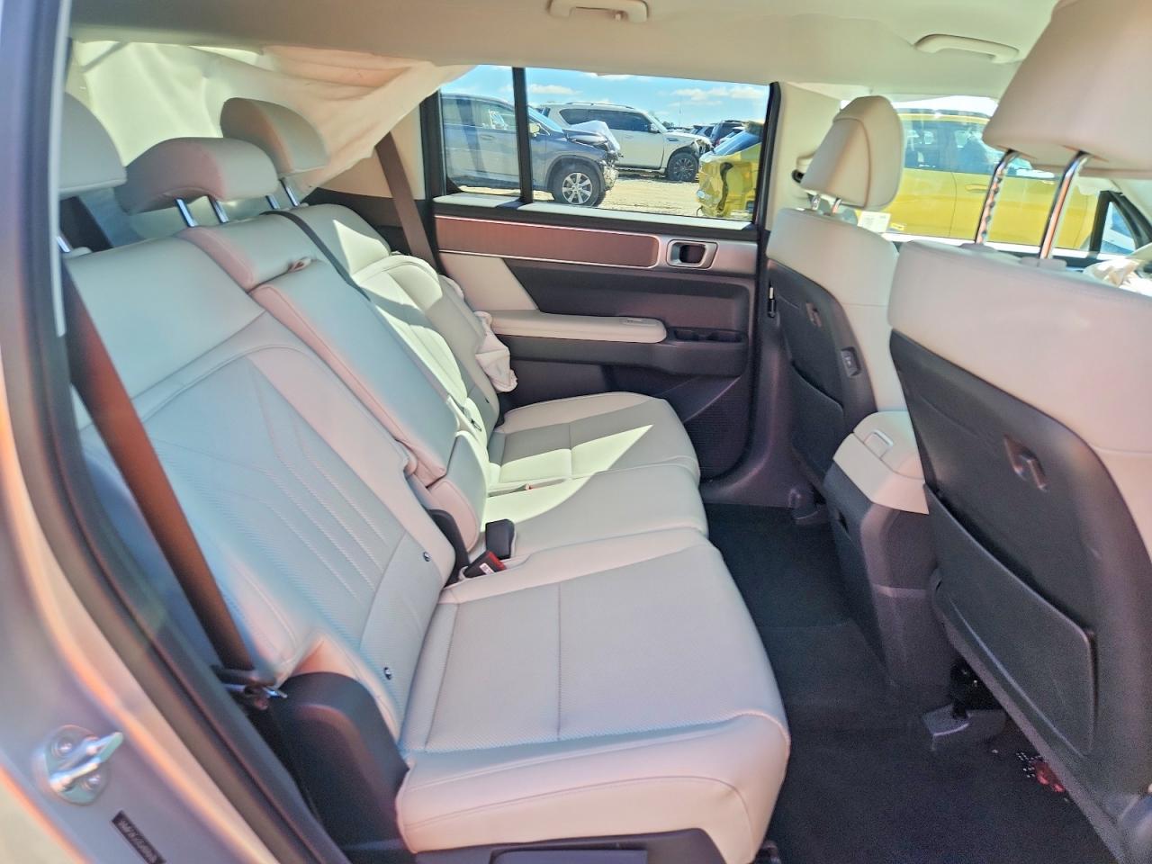 Hyundai SANTA FE Sel