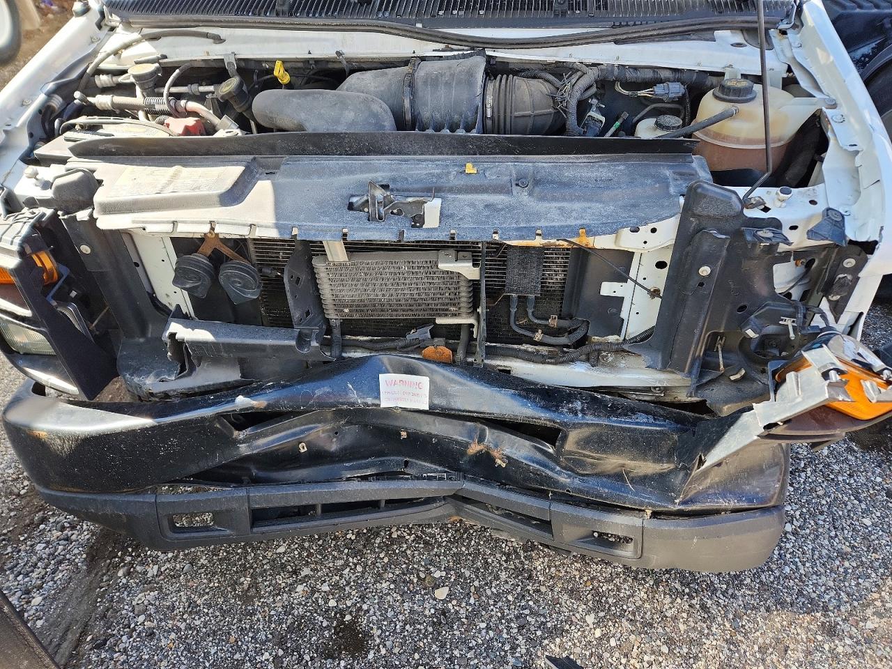 Ford Econoline E450 Super Duty Cutaway Van