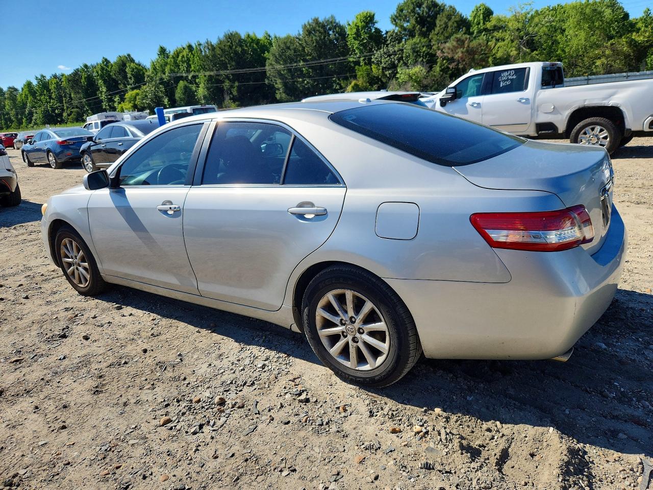 Toyota Camry Xle V6