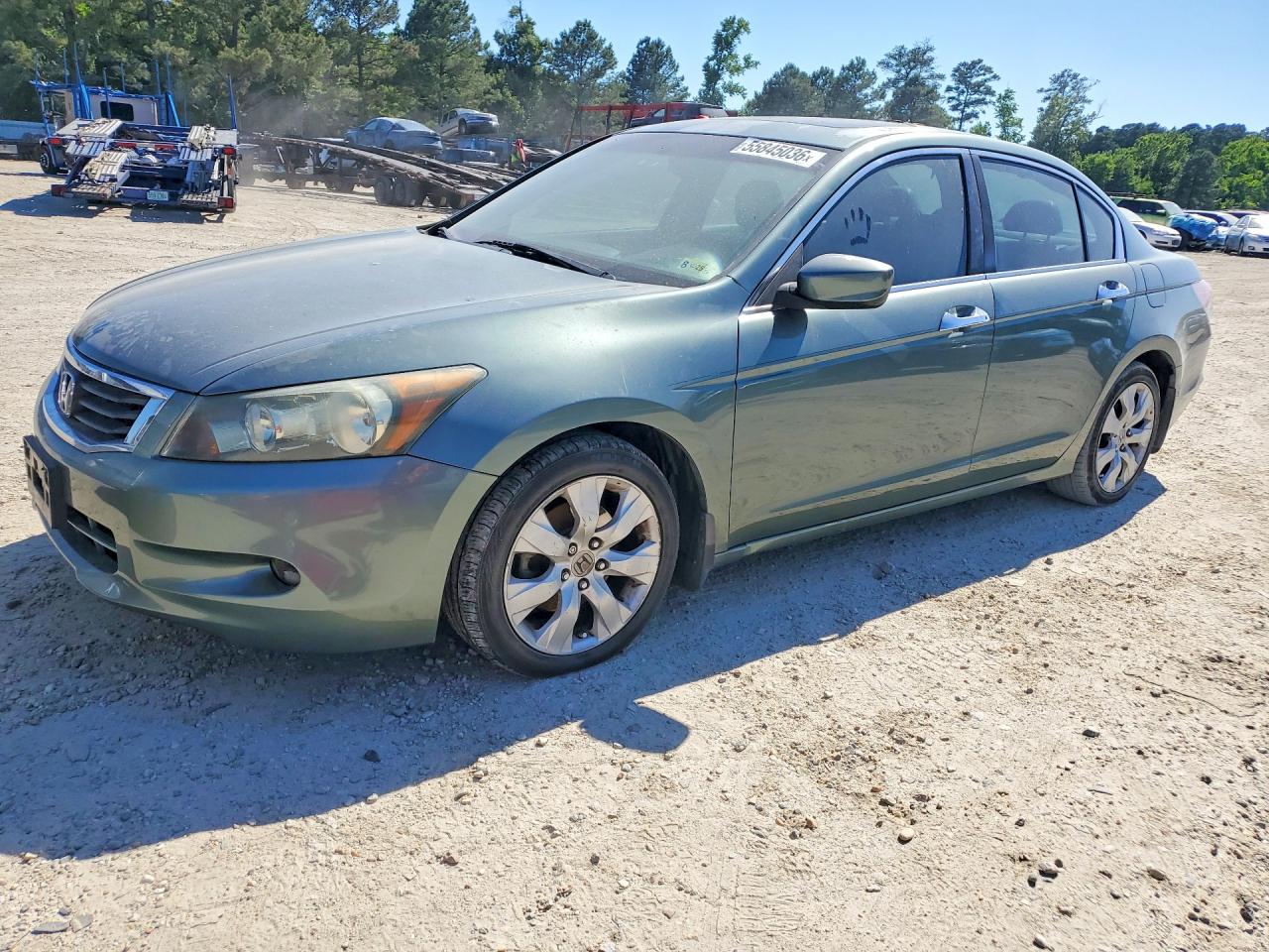 Salvage Honda Accord Image