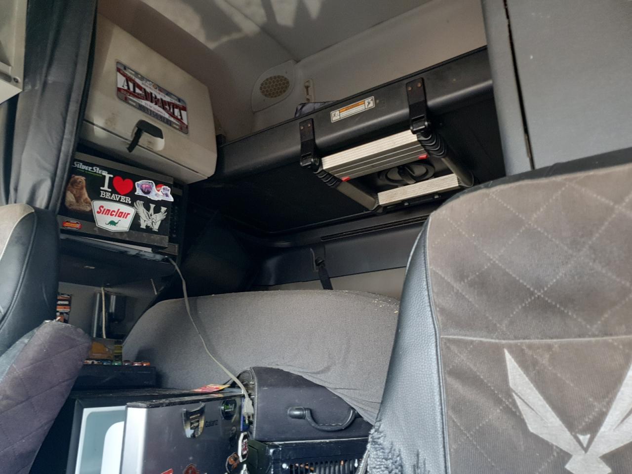 Freightliner Cascadia 1