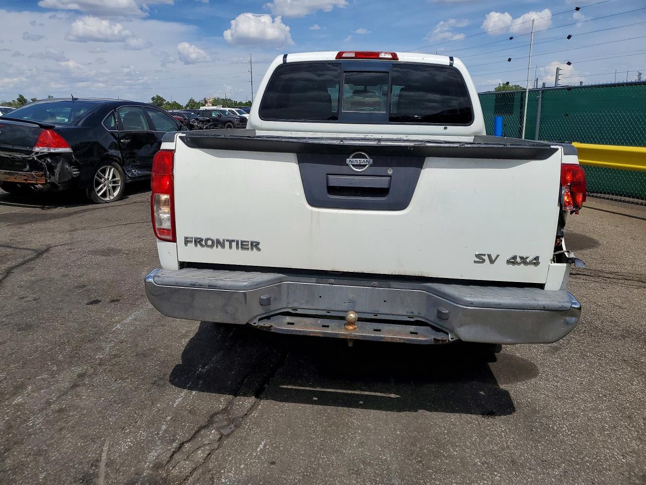 Nissan Frontier Sv