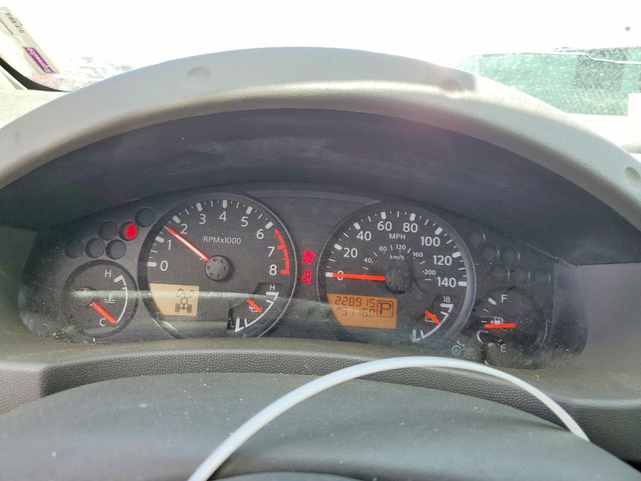 Nissan Frontier Sv