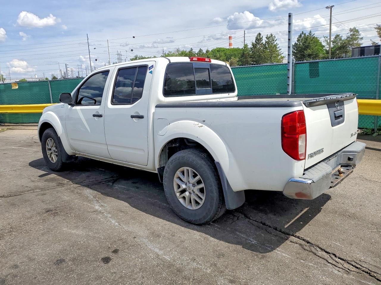 Nissan Frontier Sv