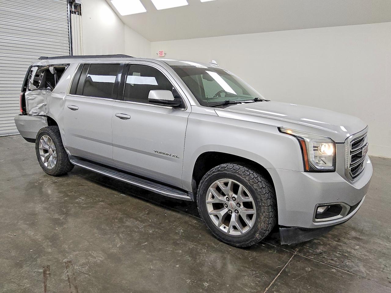 GMC Yukon C1500 Sle