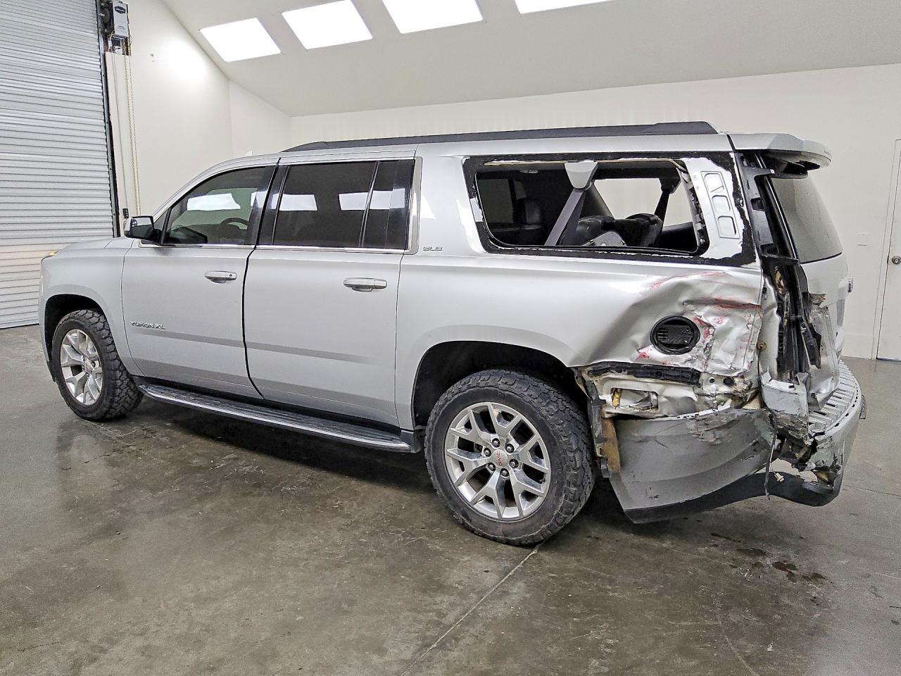 GMC Yukon C1500 Sle