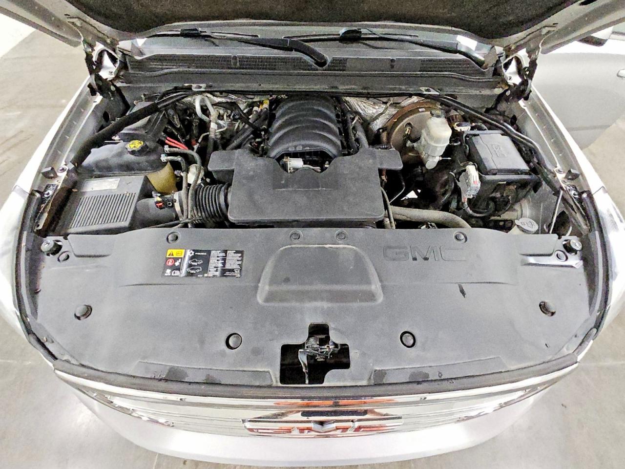 GMC Yukon C1500 Sle