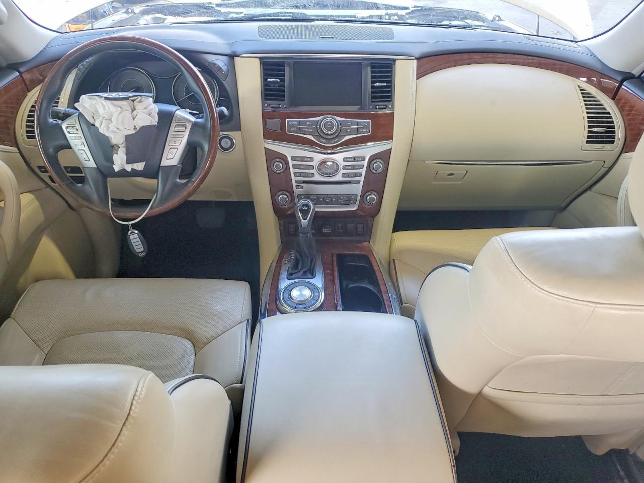 INFINITI Qx Luxe